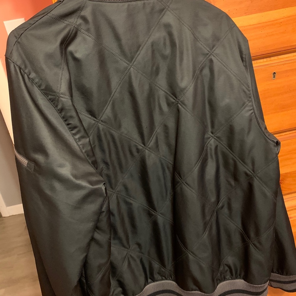 Men’s coat. Under armour size Medium